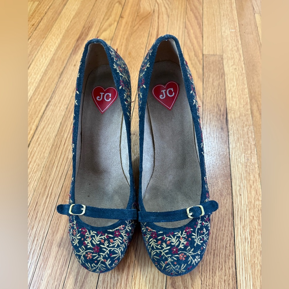 Platform wedges size 8